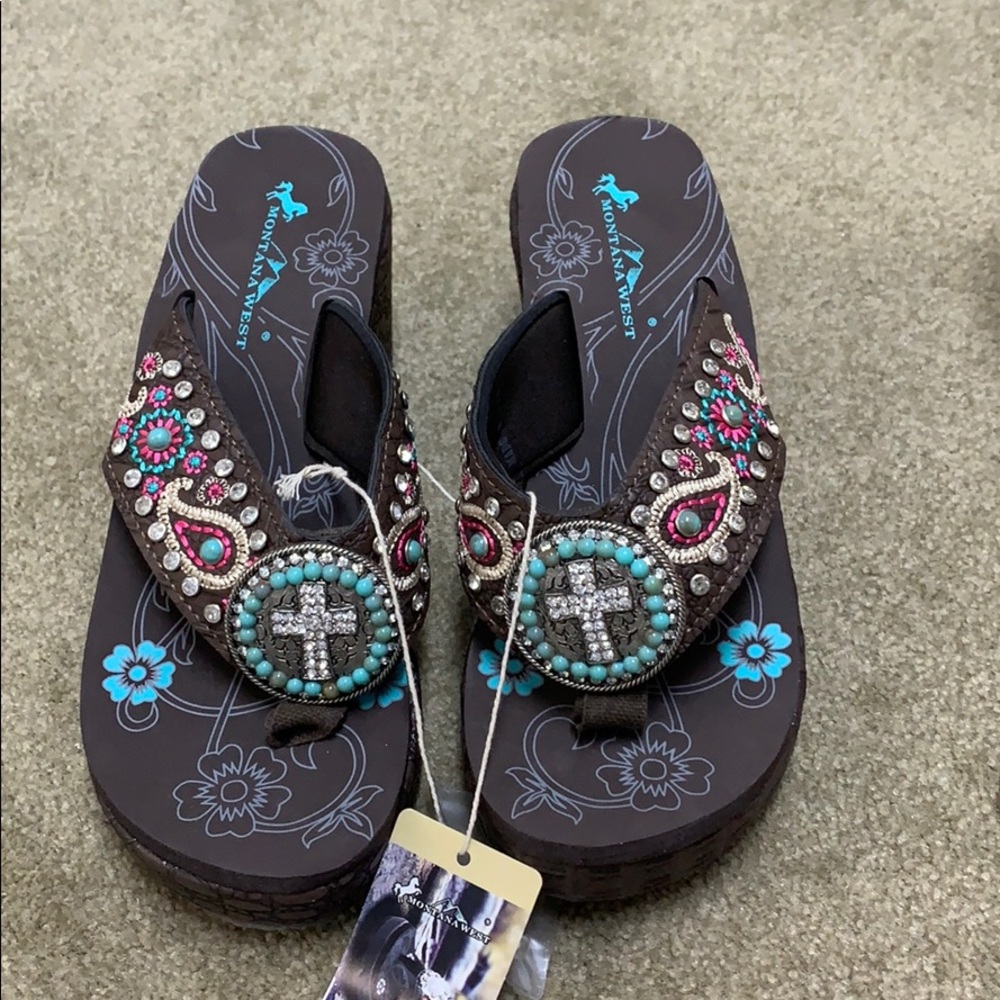 Montana West Pink & Turquoise Floral Sandals NWT